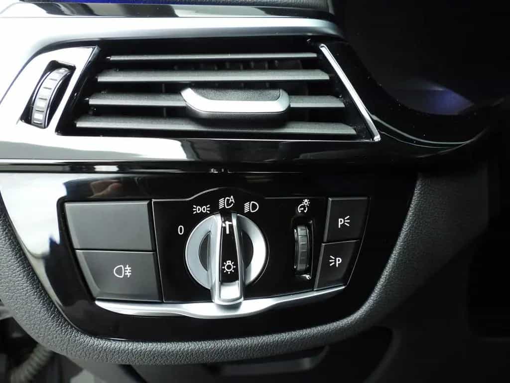 BMW 5 Series 520 5 Serie Sedan 520i | LED | Leder | navi | Co 03/2023-photo-28