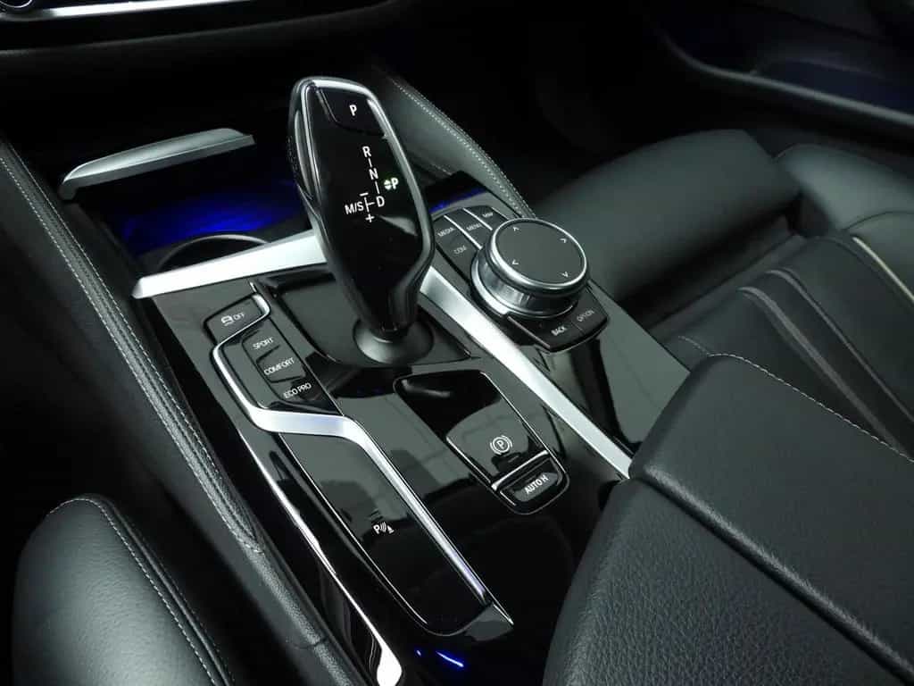 BMW 5 Series 520 5 Serie Sedan 520i | LED | Leder | navi | Co 03/2023-photo-35