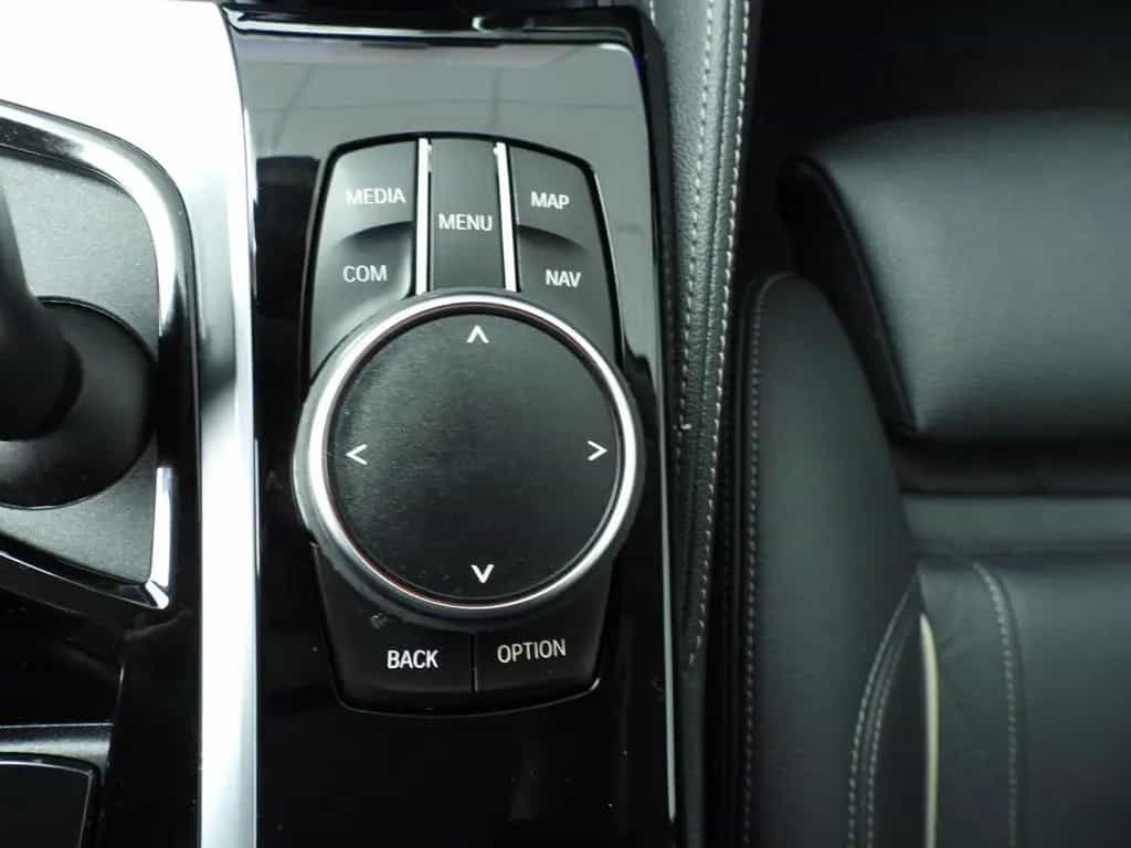 BMW 5 Series 520 5 Serie Sedan 520i | LED | Leder | navi | Co 03/2023-photo-36