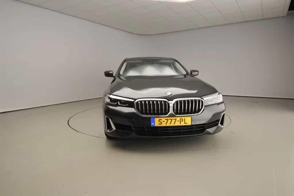 BMW 5 Series 520 5 Serie Sedan 520i | LED | Leder | navi | Co 03/2023-photo-4