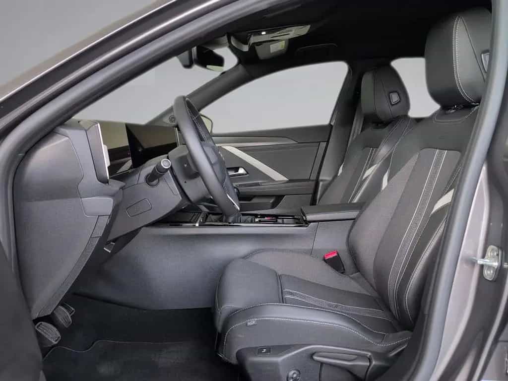 Opel Astra 1.2 Turbo GS AHK Allwetter 360° Shz Lhz 01/2025-photo-15