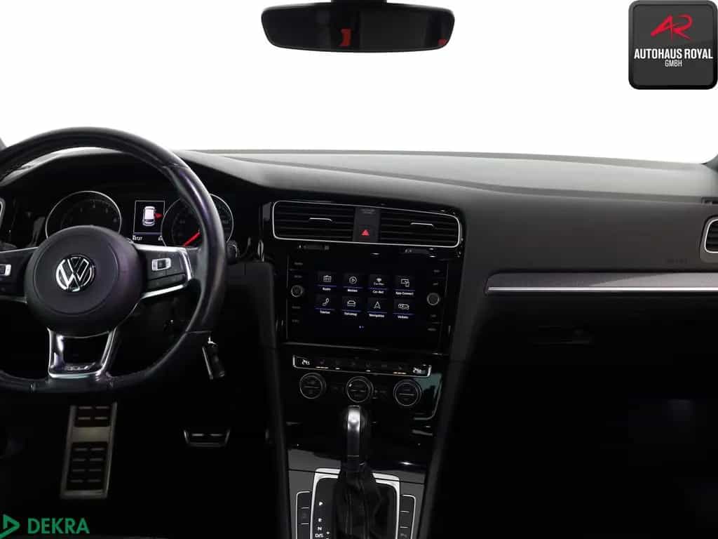 Volkswagen Golf VII 1.5 TSI R LINE PANORAMA,1.HAND,AMBIENTE 10/2018-photo-8