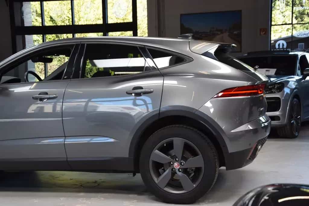 Jaguar E-Pace Motorschade Diesel-180 AWD SE R-Dynamic 03/2019-photo-10