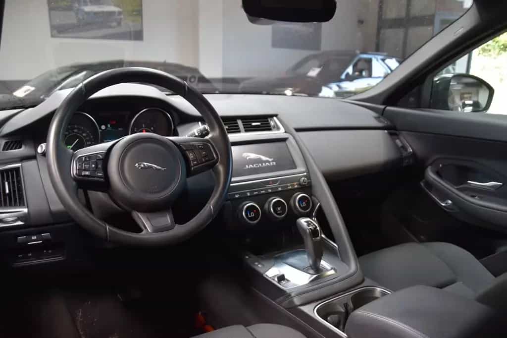 Jaguar E-Pace Motorschade Diesel-180 AWD SE R-Dynamic 03/2019-photo-3