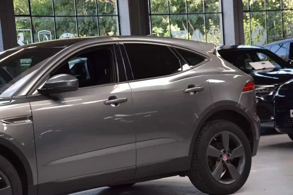 Jaguar E-Pace Motorschade Diesel-180 AWD SE R-Dynamic 03/2019-photo-8