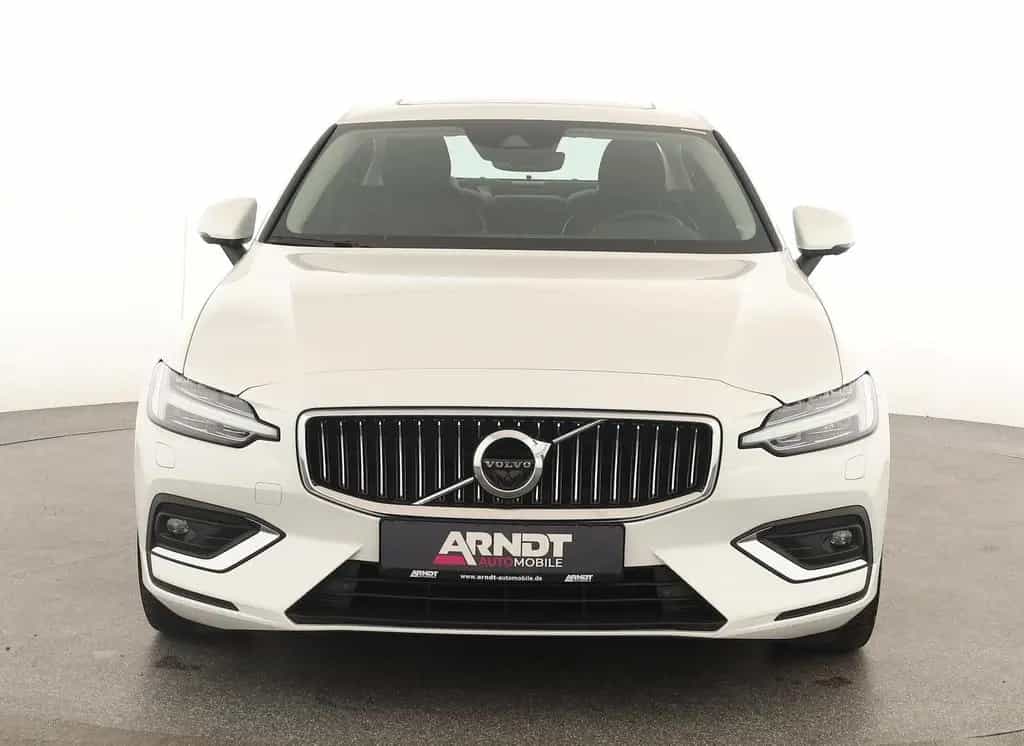 Volvo S60 B4 Inscription LED Pano Navi HK ACC STHZ 360 01/2022-photo-2