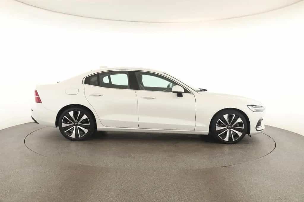 Volvo S60 B4 Inscription LED Pano Navi HK ACC STHZ 360 01/2022-photo-24