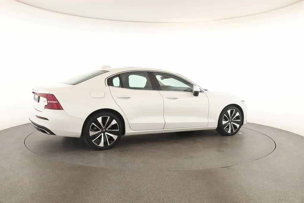 Volvo S60 B4 Inscription LED Pano Navi HK ACC STHZ 360 01/2022-photo-26