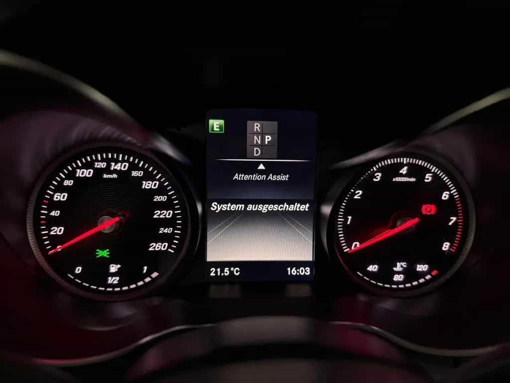 Mercedes-Benz C-Class 250 T Edition C AMG-LINE*PANO*NIGHT*LED*AHK* 06/2018-photo-32