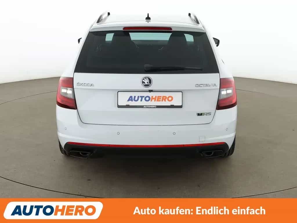 Skoda Octavia 2.0 TSI RS 245 Aut.*LED*NAVI*TEMPO*CAM* 03/2019-photo-4