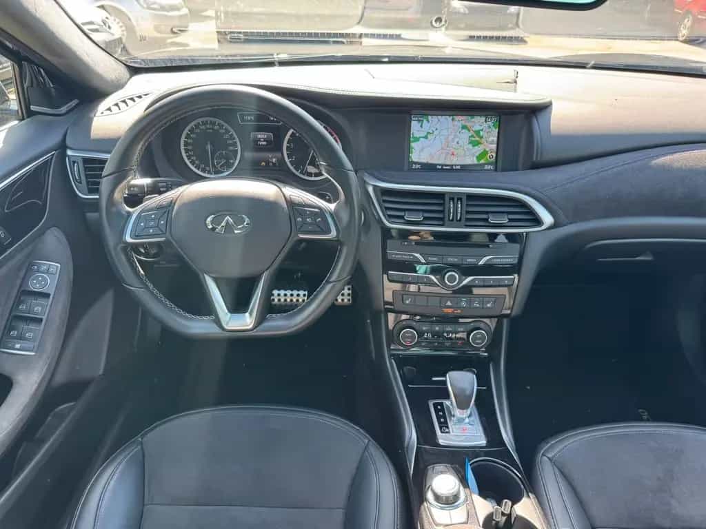 Infiniti Q30 S 2.0t AWD/LED/360°/Pano/Bose 02/2017-photo-17
