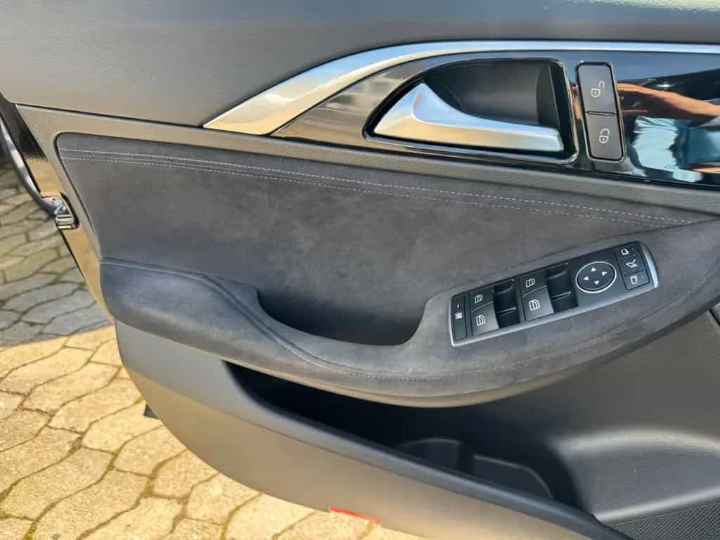 Infiniti Q30 S 2.0t AWD/LED/360°/Pano/Bose 02/2017-photo-33