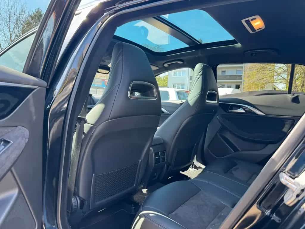 Infiniti Q30 S 2.0t AWD/LED/360°/Pano/Bose 02/2017-photo-35