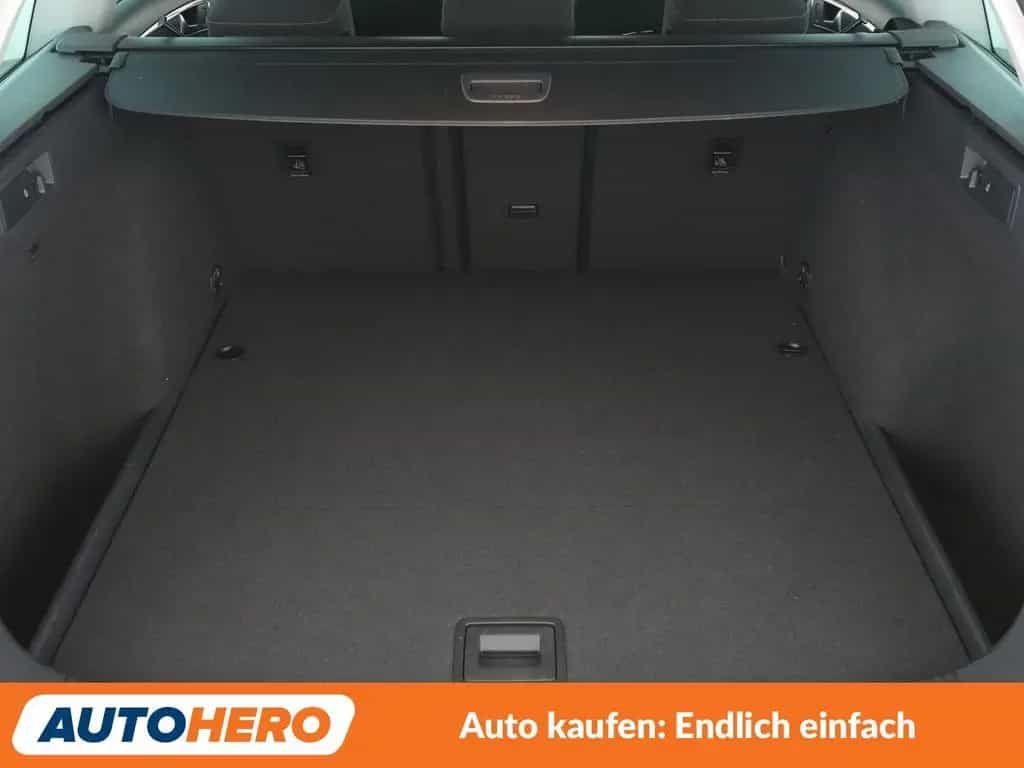 Volkswagen Golf VII 1.4 TSI Allstar BMT Aut.*NAVI*XENON*ACC 06/2016-photo-17