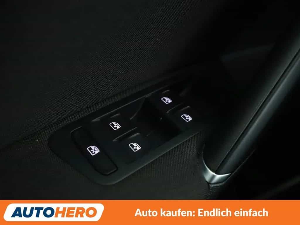 Volkswagen Golf VII 1.4 TSI Allstar BMT Aut.*NAVI*XENON*ACC 06/2016-photo-25