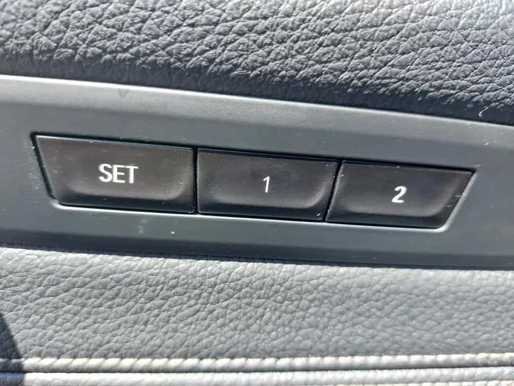 BMW 5 Series 520 D Lim. Sport Line+LEDER+SHD+KAMERA+LED+KEYL+ 12/2019-photo-31