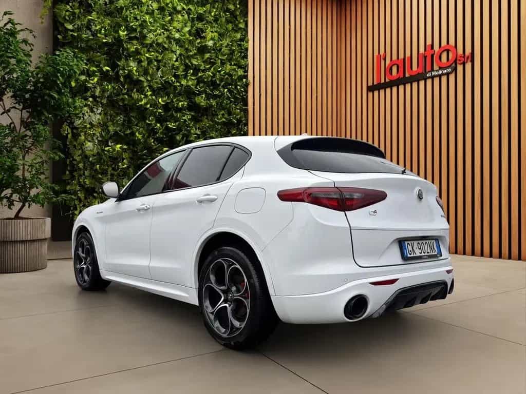 Alfa Romeo Stelvio 2.2 210 CV AT8 Q4 Veloce BELL 04/2022-photo-5