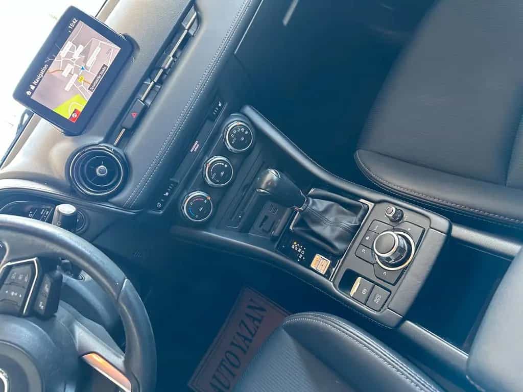 Mazda CX-3 Sports-Line / LED / BOSE / SHZ / KAMERA 09/2018-photo-14