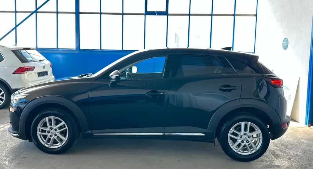 Mazda CX-3 Sports-Line / LED / BOSE / SHZ / KAMERA 09/2018-photo-6