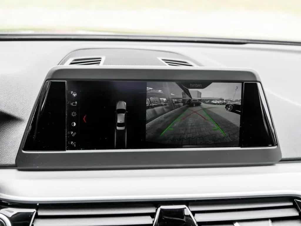 BMW 5 Series 530i A Sport Line AHK RFK NAVI LED PDC V+H LM 12/2018-photo-10