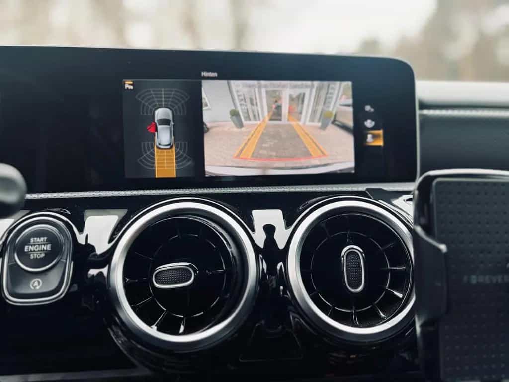 Mercedes-Benz A-Class 220 4Matic+Standhzg+Kamera+MBUX+LED+SHZ+18"+LM 01/2019-photo-16