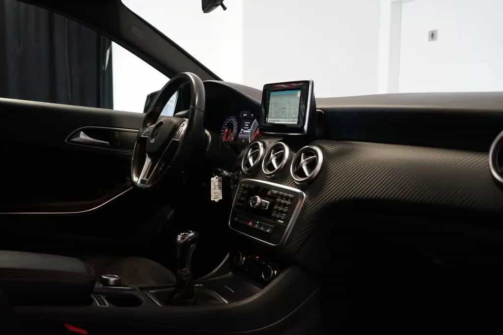 Mercedes-Benz A 180 AMG LINE|BI-XENON|NAVI|KLIMA|SHZ 06/2015-photo-11