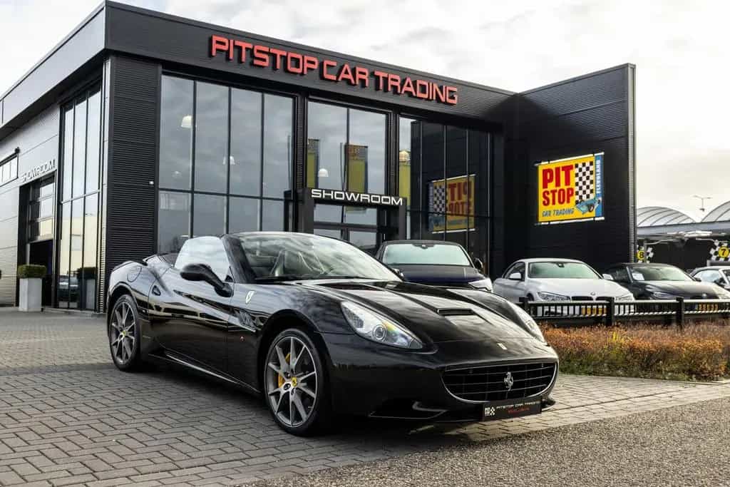 Ferrari California 4.3 V8, Carbon Sportstoelen, NL auto, 04/2010-photo-0