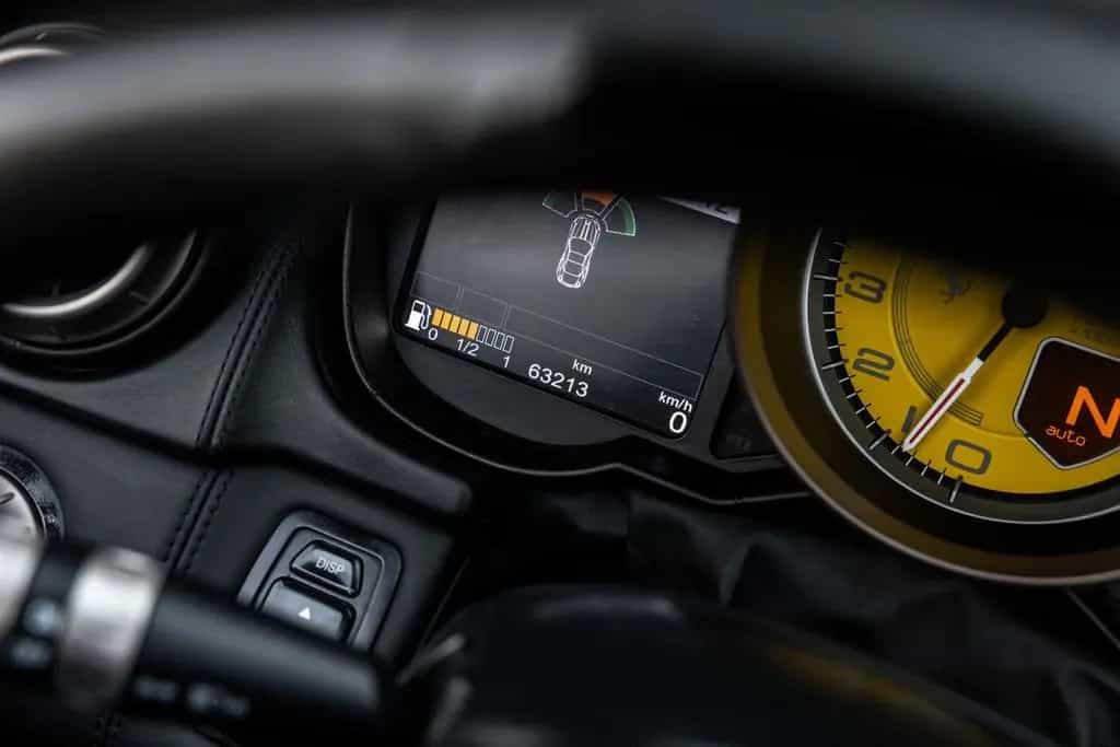 Ferrari California 4.3 V8, Carbon Sportstoelen, NL auto, 04/2010-photo-15