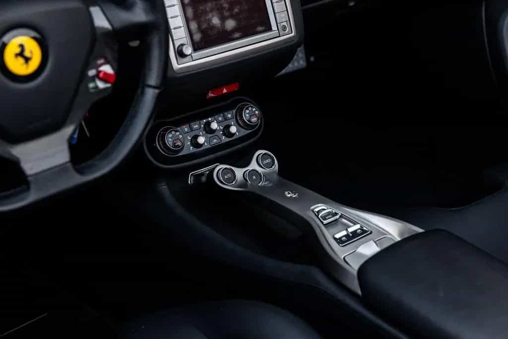 Ferrari California 4.3 V8, Carbon Sportstoelen, NL auto, 04/2010-photo-23