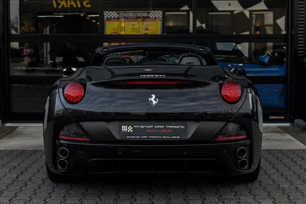 Ferrari California 4.3 V8, Carbon Sportstoelen, NL auto, 04/2010-photo-5