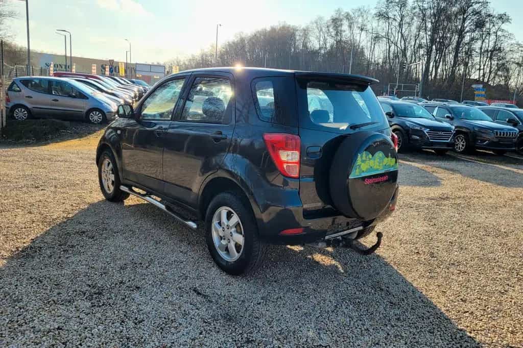 Daihatsu Terios 4WD Top S 1.5*Eu 4*Aut.*AHK*Klima*M+S*LMF 01/2007-photo-2
