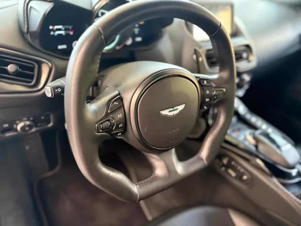 Aston Martin V8 Vantage 4.0 V8 voll sehr gepflegt 05/2020-photo-13