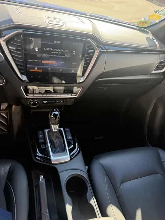 Isuzu D-Max Double Cab 4WD V-CROSS 02/2021-photo-14
