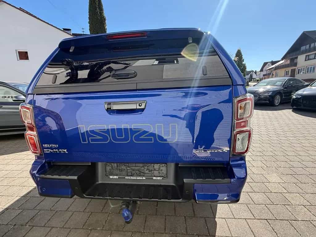 Isuzu D-Max Double Cab 4WD V-CROSS 02/2021-photo-5