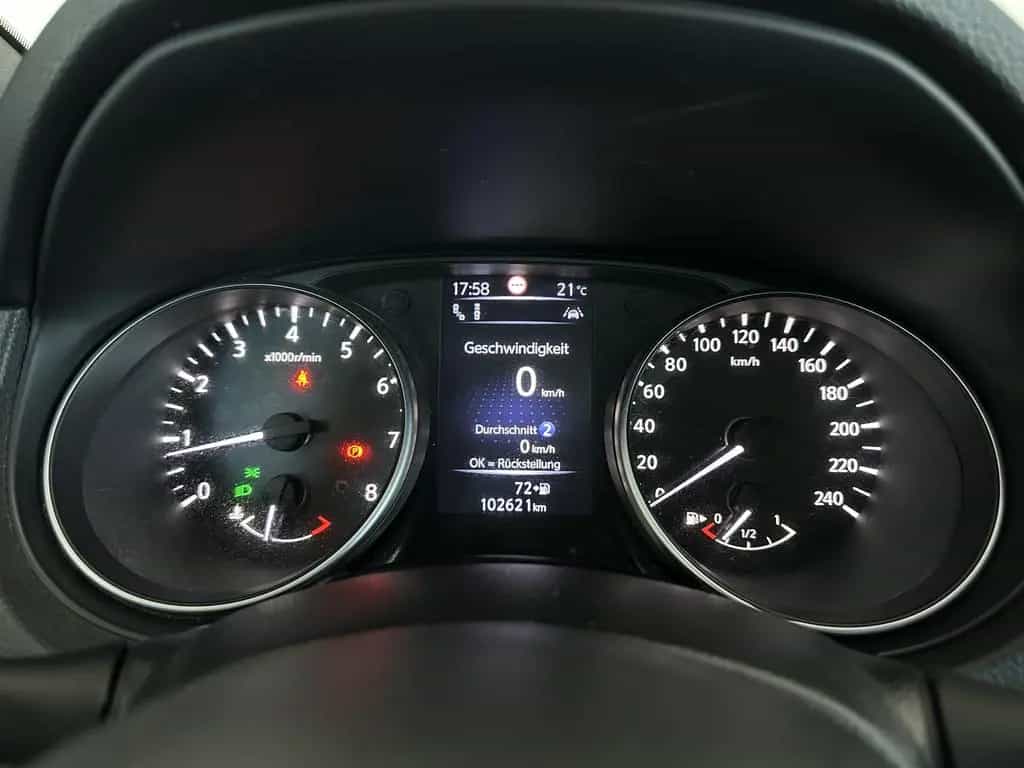 Nissan Qashqai Tekna+ 1.6|NAVI| PANO|BOSE|LEDER|AHK|360 01/2018-photo-15