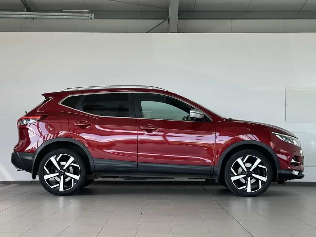 Nissan Qashqai Tekna+ 1.6|NAVI| PANO|BOSE|LEDER|AHK|360 01/2018-photo-6
