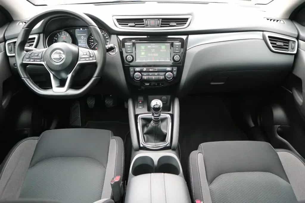 Nissan Qashqai N-Connecta *2.HAND/PANO/360°/NAVI/AHK* 12/2019-photo-10
