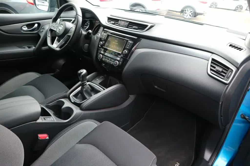 Nissan Qashqai N-Connecta *2.HAND/PANO/360°/NAVI/AHK* 12/2019-photo-25