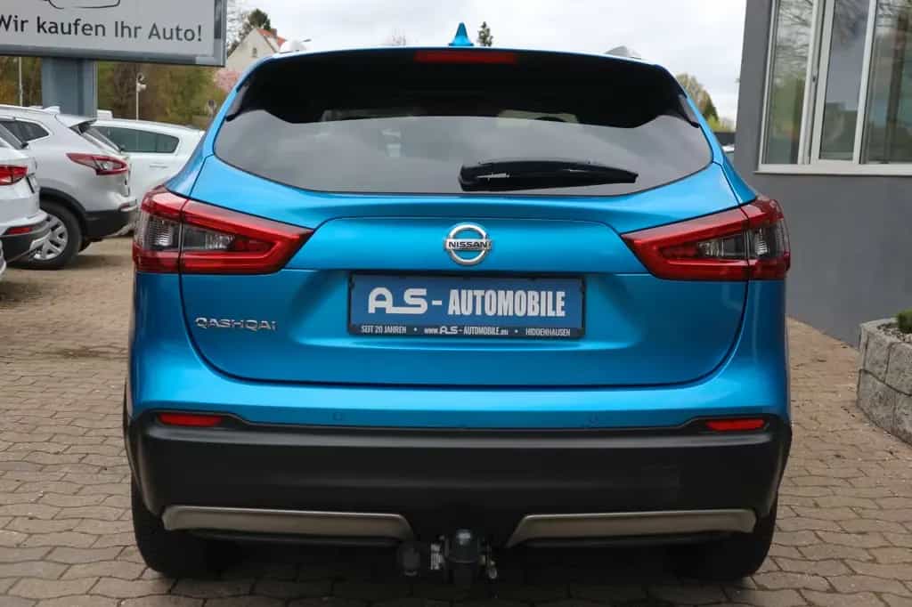 Nissan Qashqai N-Connecta *2.HAND/PANO/360°/NAVI/AHK* 12/2019-photo-4