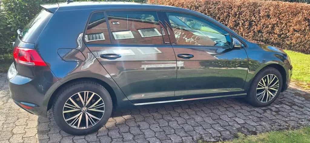 Volkswagen VW Golf 7 Allstar 1.4 TSI 150 PS/schwarz/G... 10/2016-photo-4