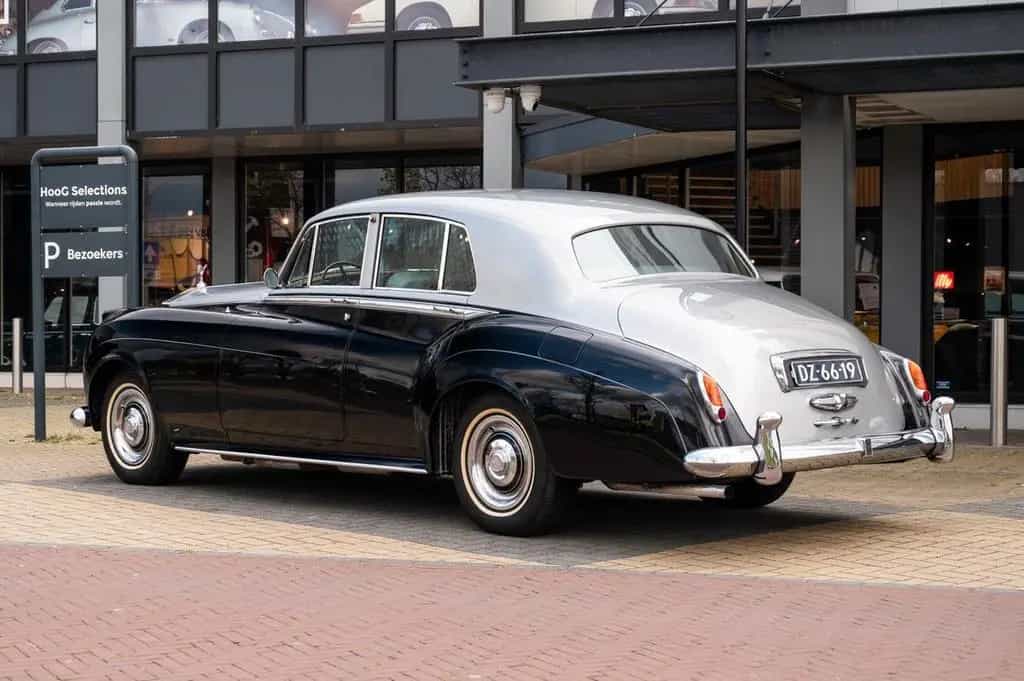 Rolls-Royce Silver Cloud II 02/1962-photo-2