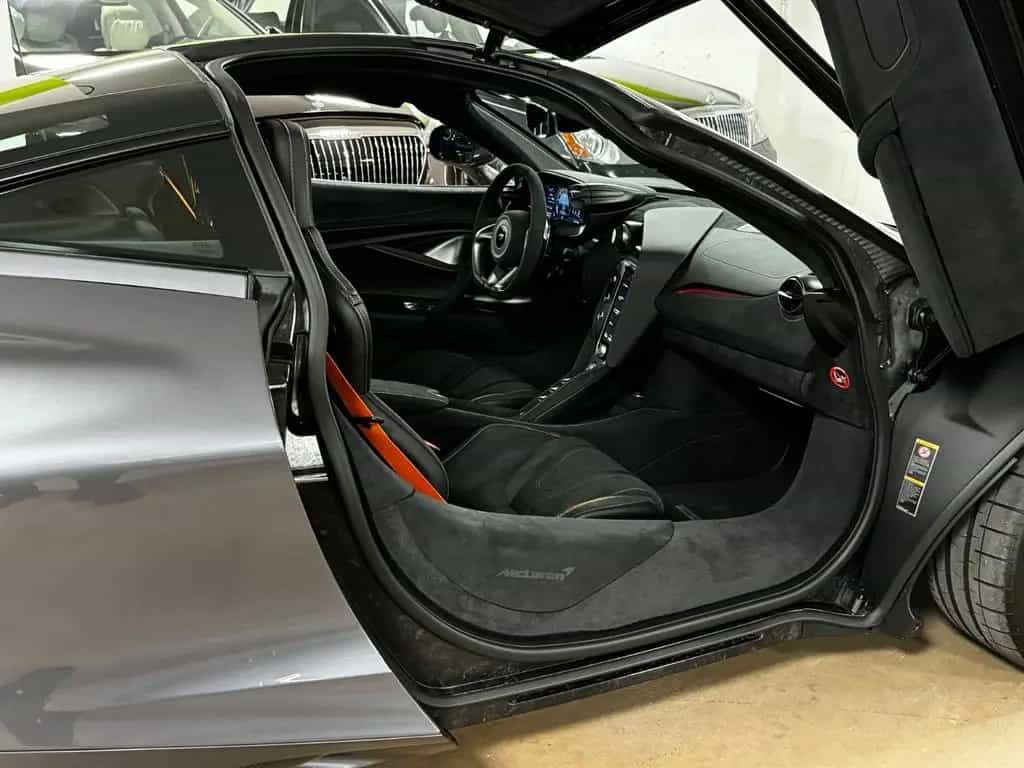 McLaren 750S COUPE MY25 CARBON EXT&INT B&W LIFT FULLOPT! 07/2024-photo-42