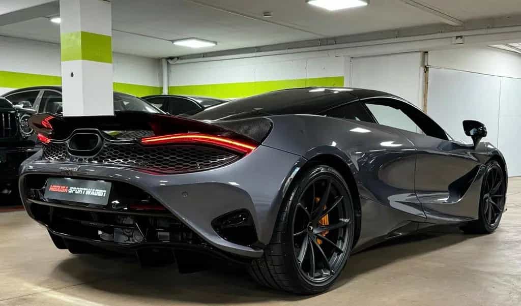 McLaren 750S COUPE MY25 CARBON EXT&INT B&W LIFT FULLOPT! 07/2024-photo-9