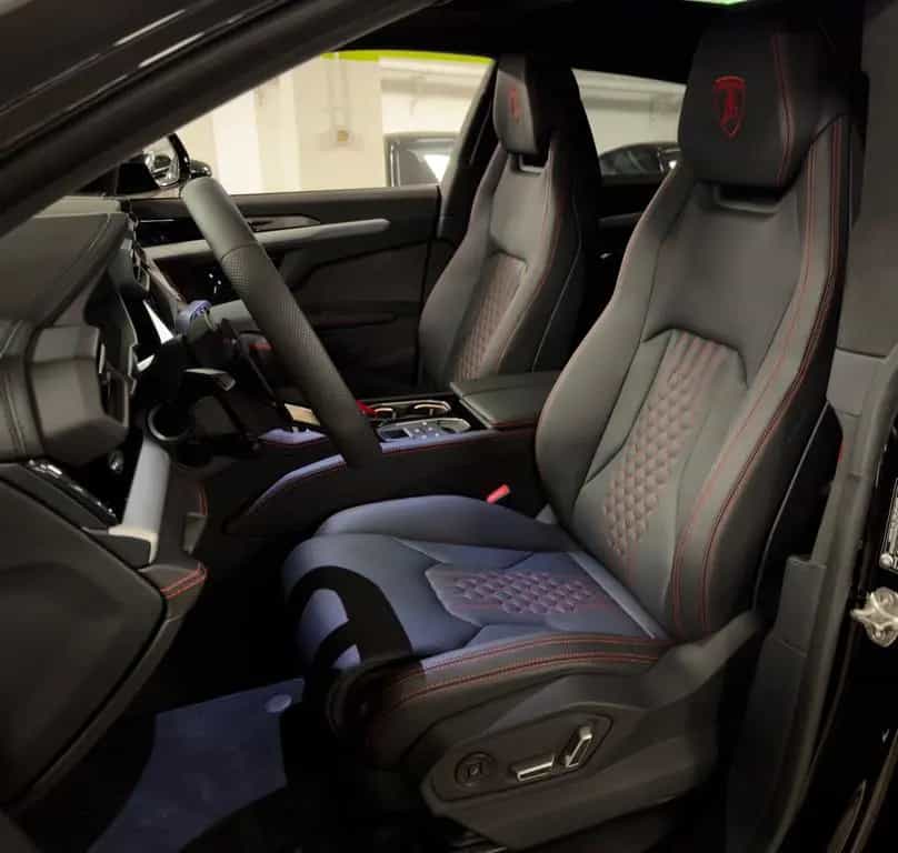 Lamborghini Urus SE MASSAGE HEADUP B&O PANO STYLEPACK FULL null-photo-19