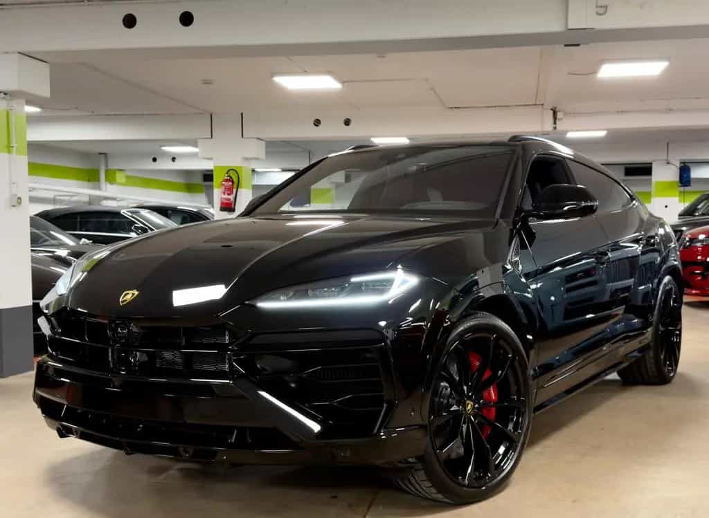 Lamborghini Urus SE MASSAGE HEADUP B&O PANO STYLEPACK FULL null-photo-3