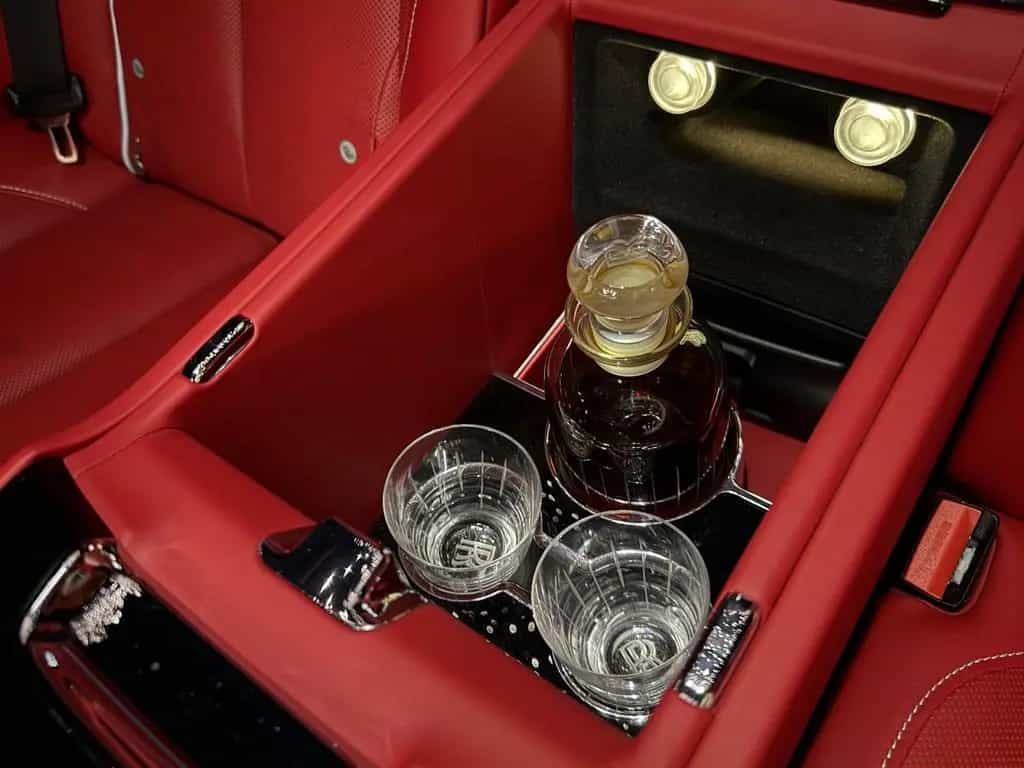 Rolls-Royce Cullinan NOVITEC OVERDOSE BESPOKE EXECUTIV FULL! 03/2023-photo-34