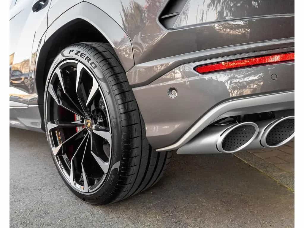 Lamborghini Urus 4.0 V8 Auto./PANO/23/360°/B&O/HUD/CARBON/VO 12/2021-photo-5