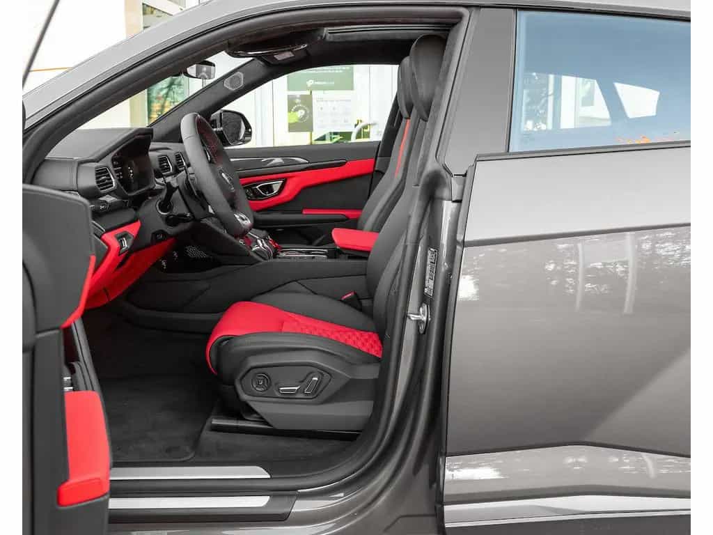 Lamborghini Urus 4.0 V8 Auto./PANO/23/360°/B&O/HUD/CARBON/VO 12/2021-photo-9