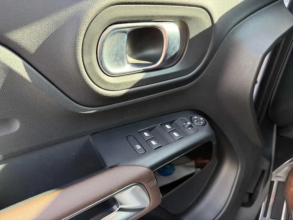 Citroën C5 Aircross 2.0 BlueHDi 180 Shine AHK+AUT+LED+LM 05/2019-photo-17