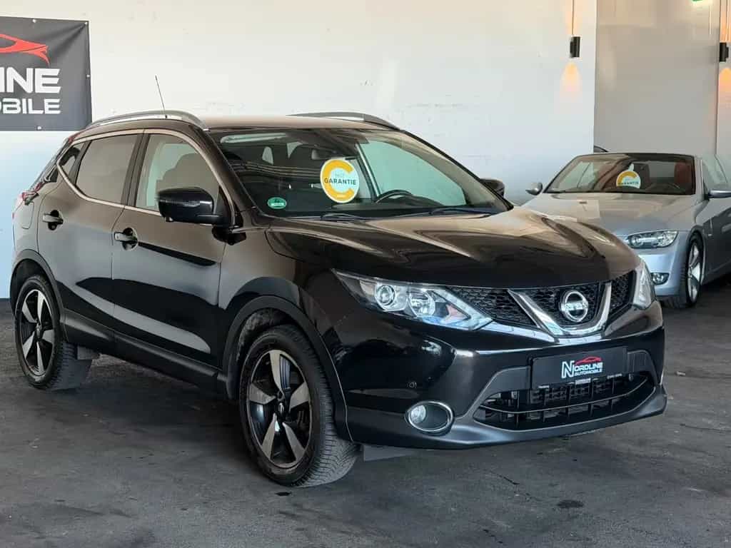 Nissan Qashqai 90 Tkm*360°Kamera*Navi* 01/2016-photo-1